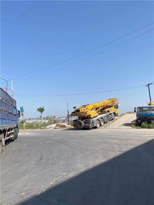 茂南区25吨吊车的租赁价格大概是多少？